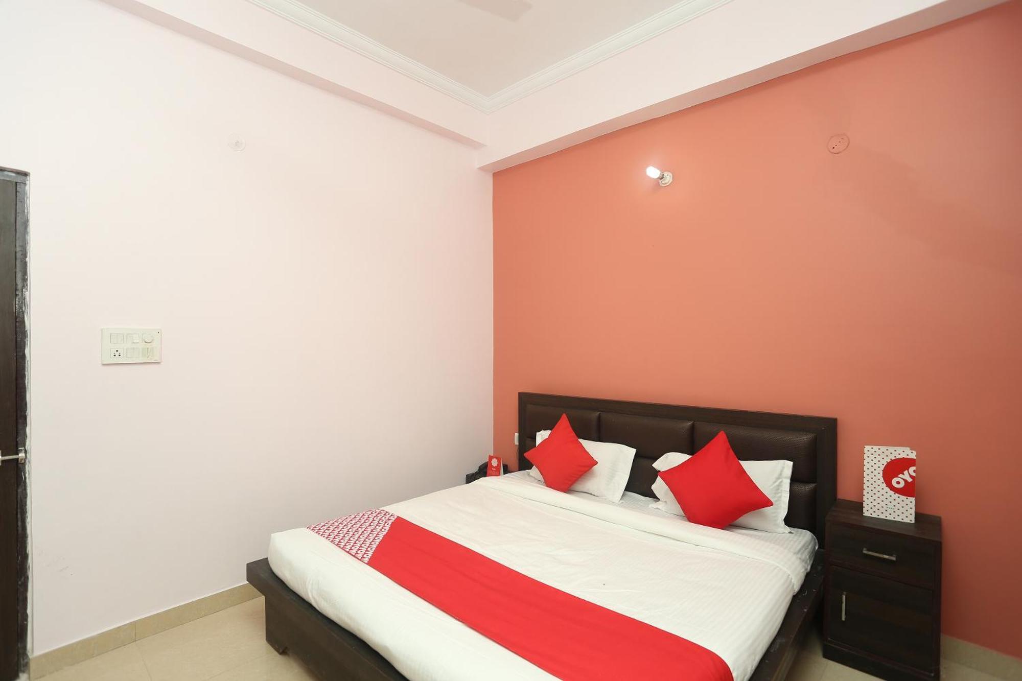Oyo Flagship 17204 Vrindawan Galaxy Hotel Kānpur Exterior photo