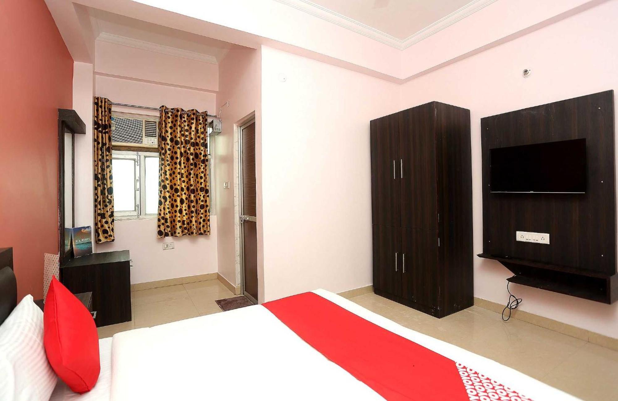 Oyo Flagship 17204 Vrindawan Galaxy Hotel Kānpur Exterior photo