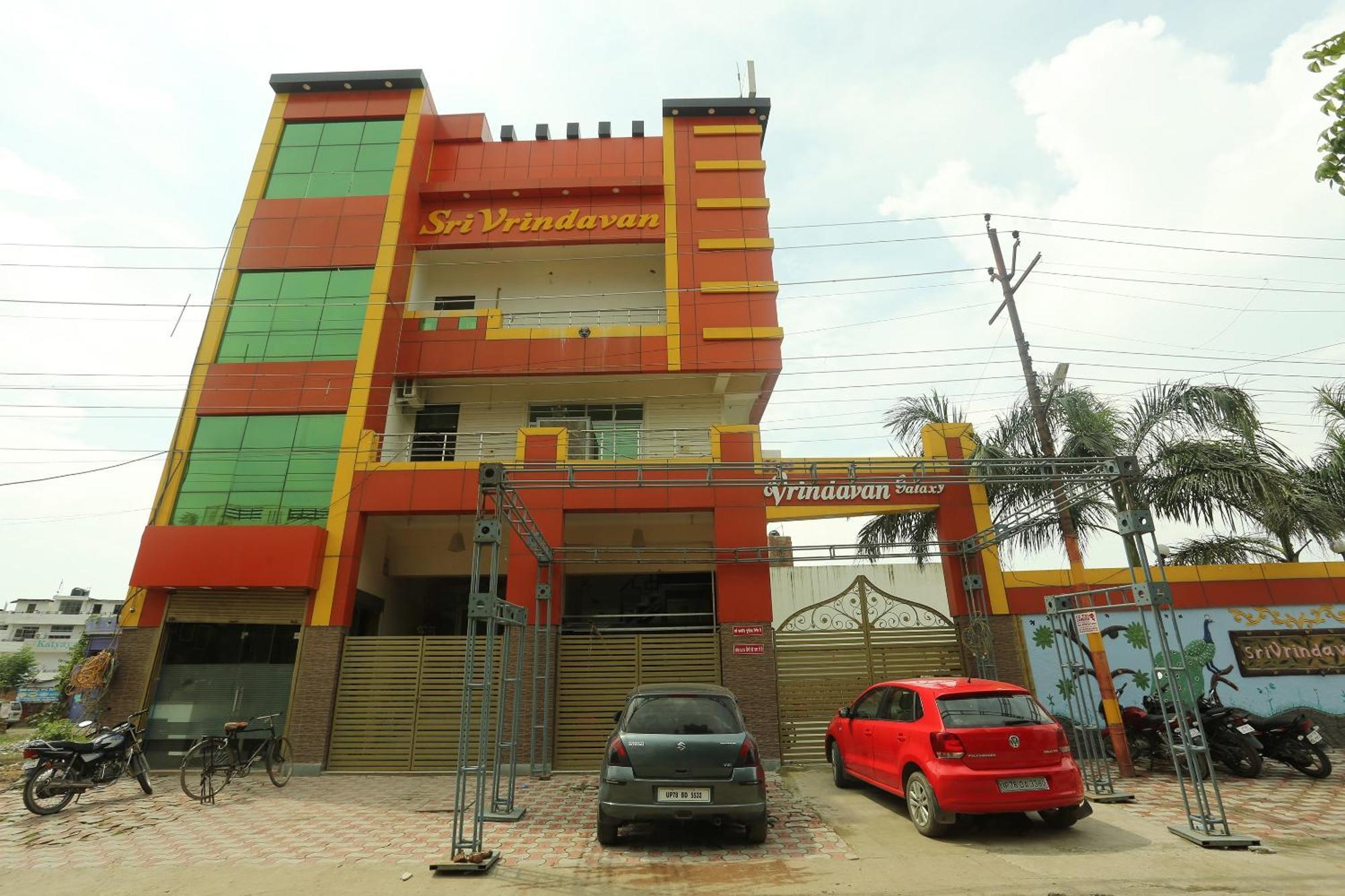 Oyo Flagship 17204 Vrindawan Galaxy Hotel Kānpur Exterior photo